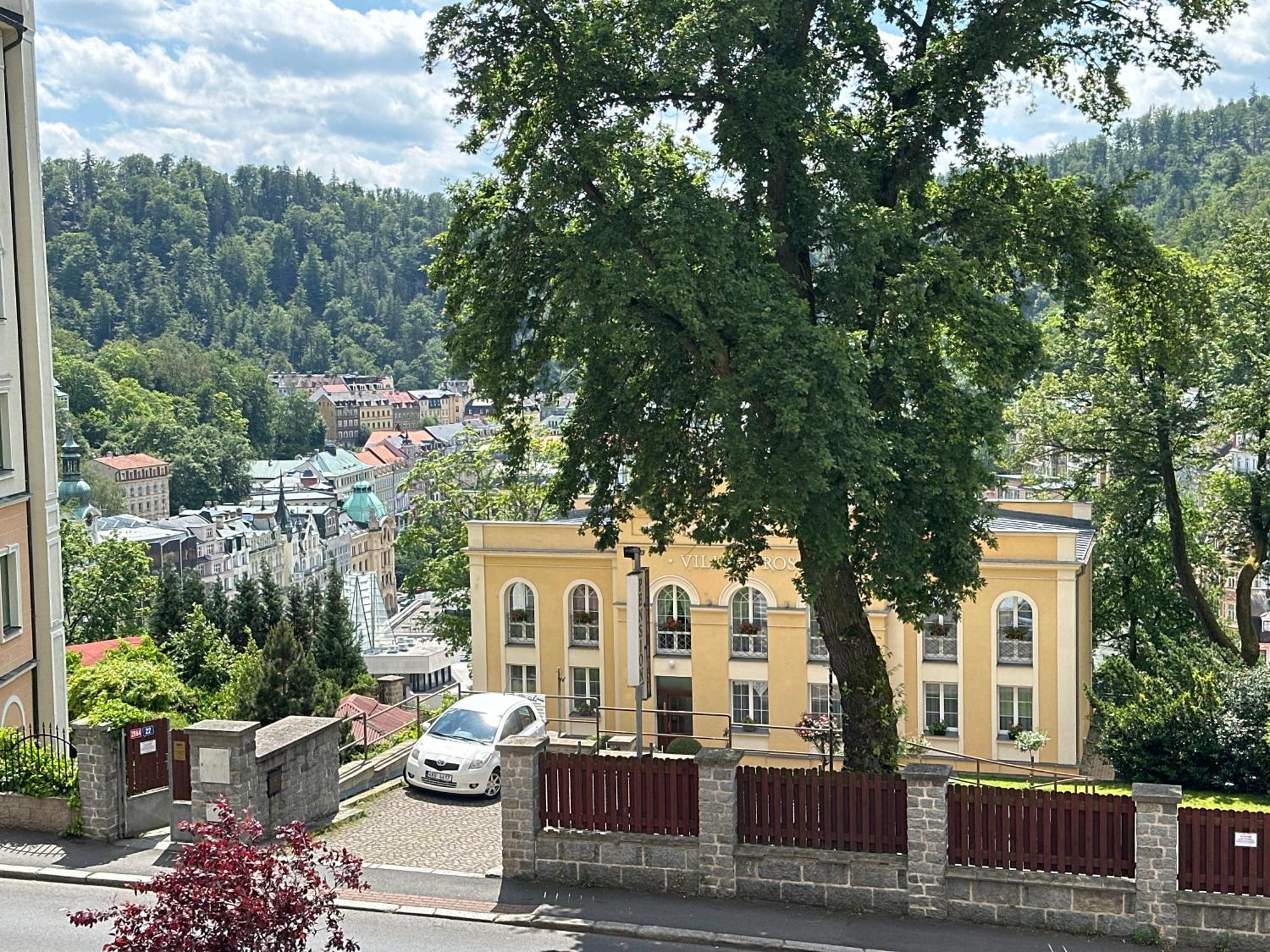 Apartman Na Vyhlidce Lägenhet Karlsbad Exteriör bild